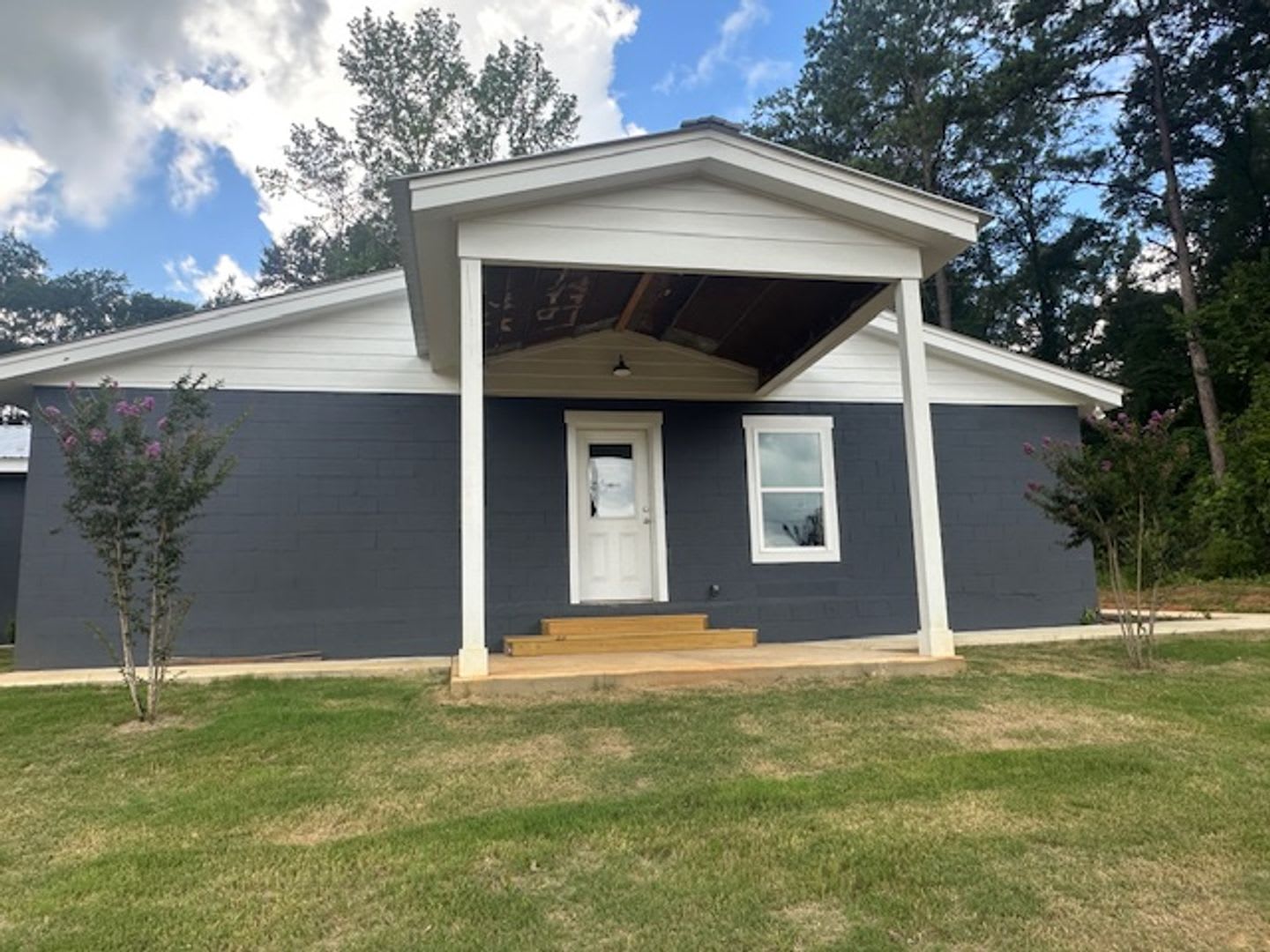 2111 Highway 82 W – photo 1