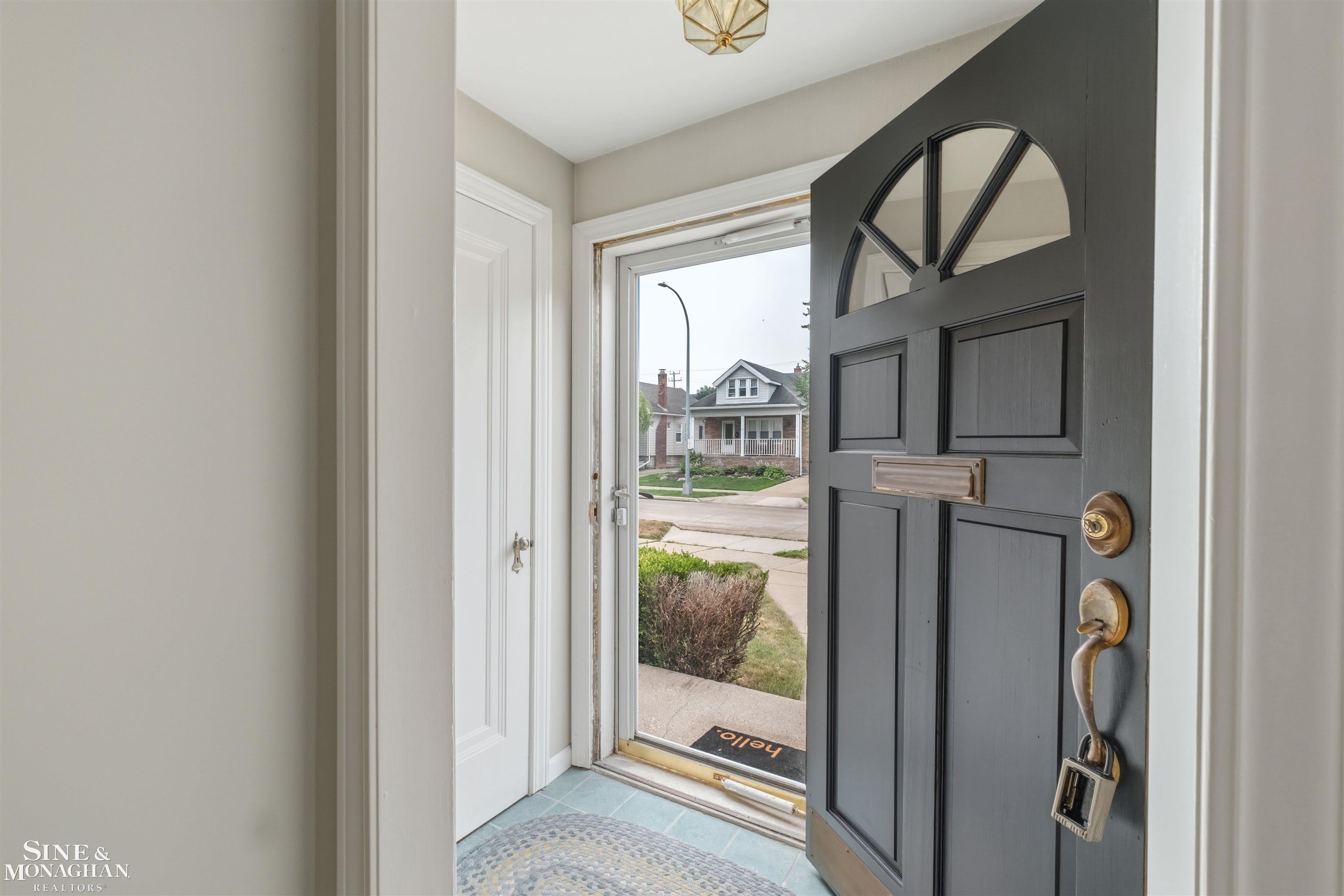 1602 Anita Avenue – photo 3