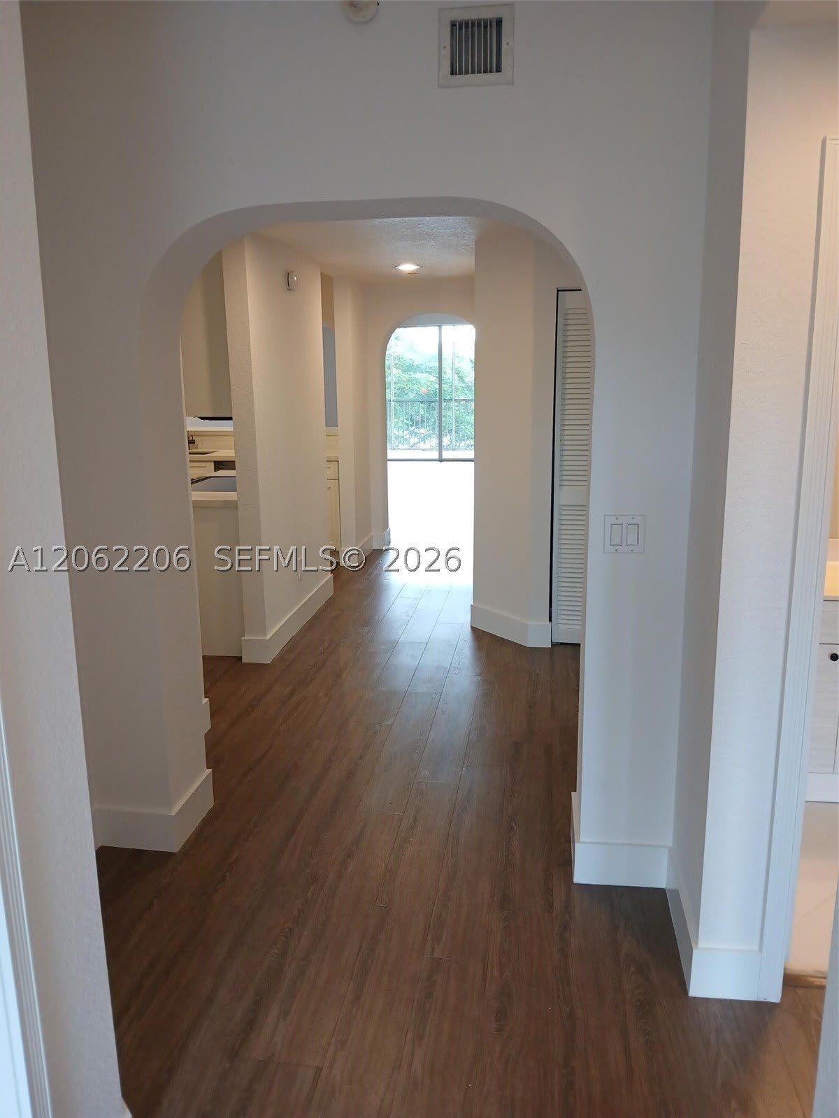 10770 NW 66th St – photo 3