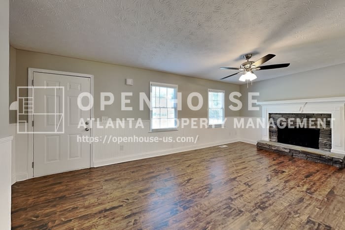 604 Dillon Drive – photo 4