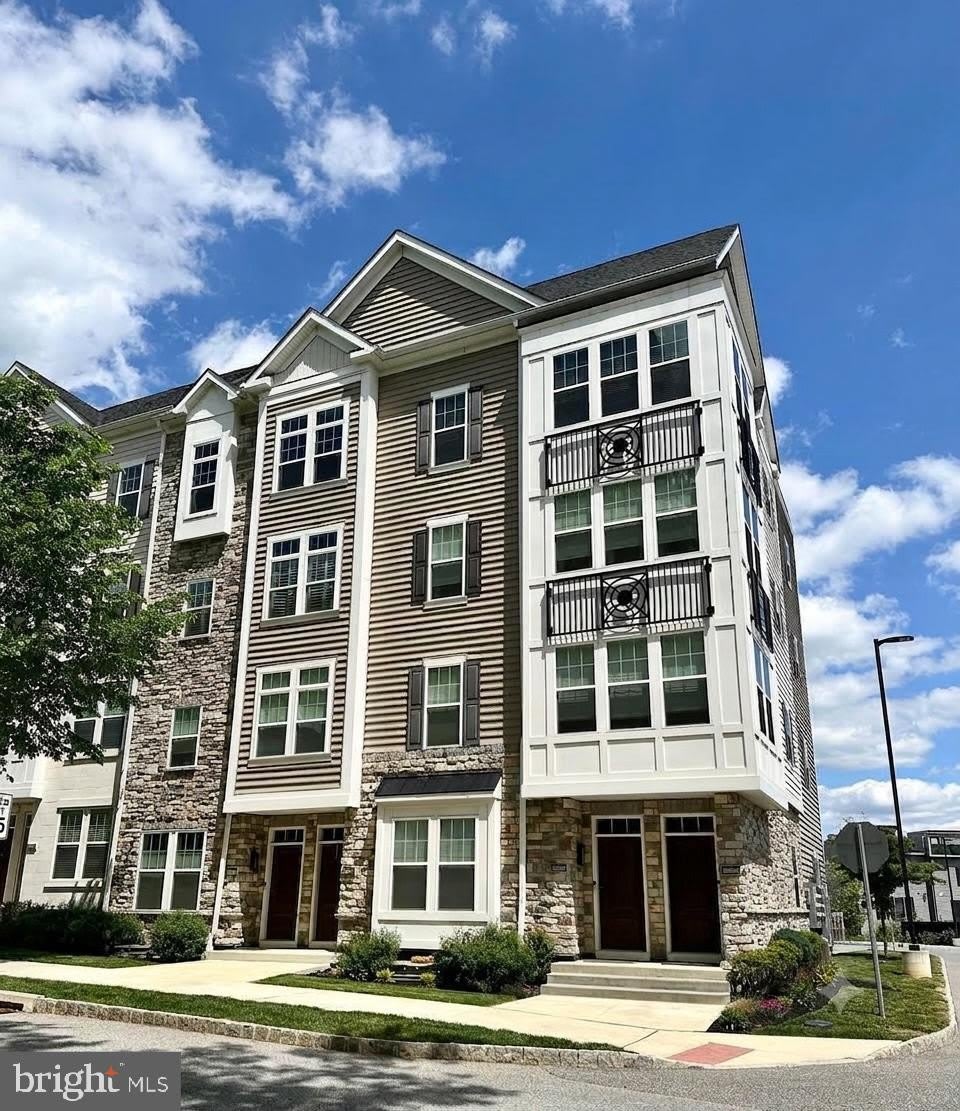201 Charles Ellis Drive – photo 1