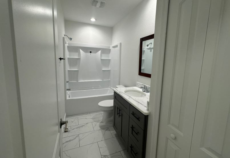 57 Boundary Boulevard Unit A – photo 2