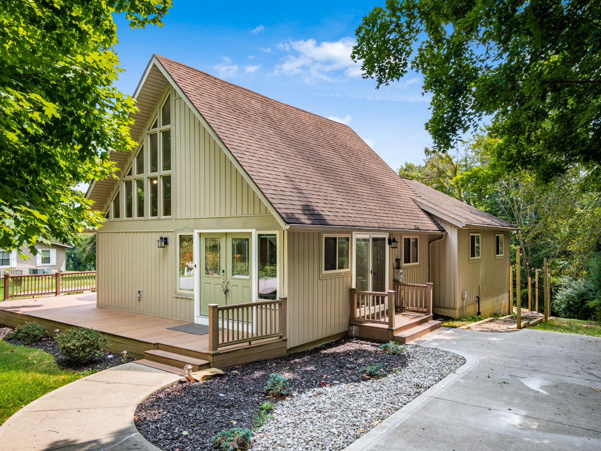 305 Ridgeway Dr – photo 4