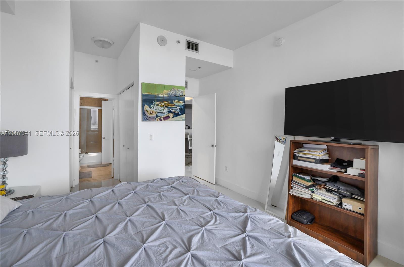 7901 Hispanola Avenue – photo 4