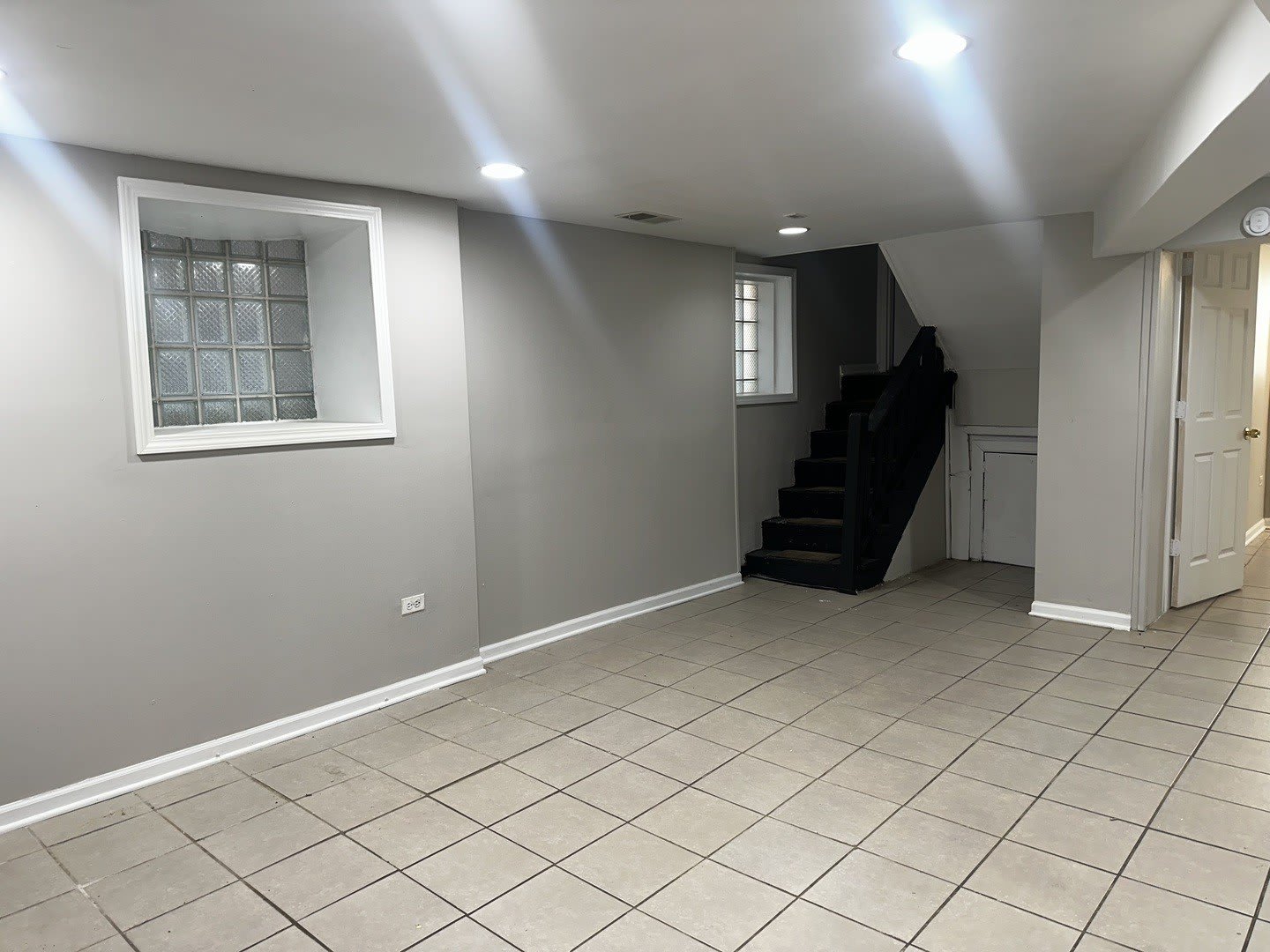 7719 S Essex Avenue – photo 5