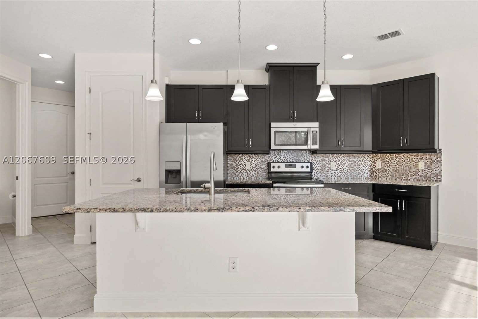 9829 Winnington – photo 5