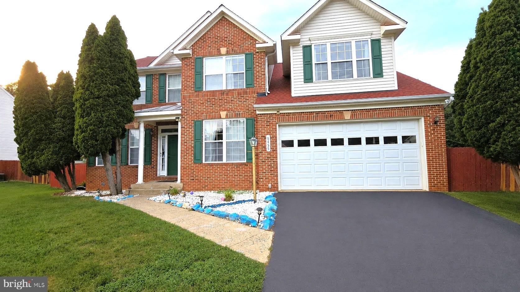 5455 QUAINT Drive – photo 1