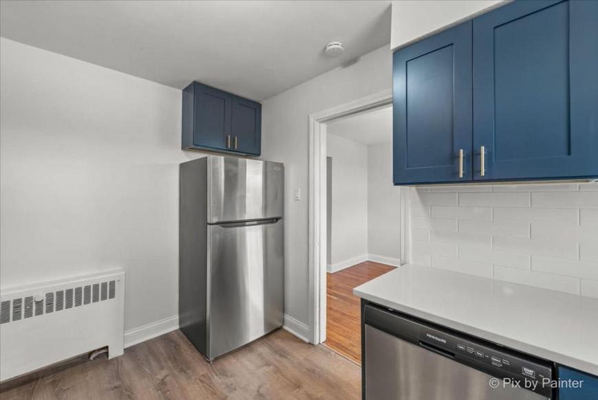 2721 West Berwyn Ave – photo 3