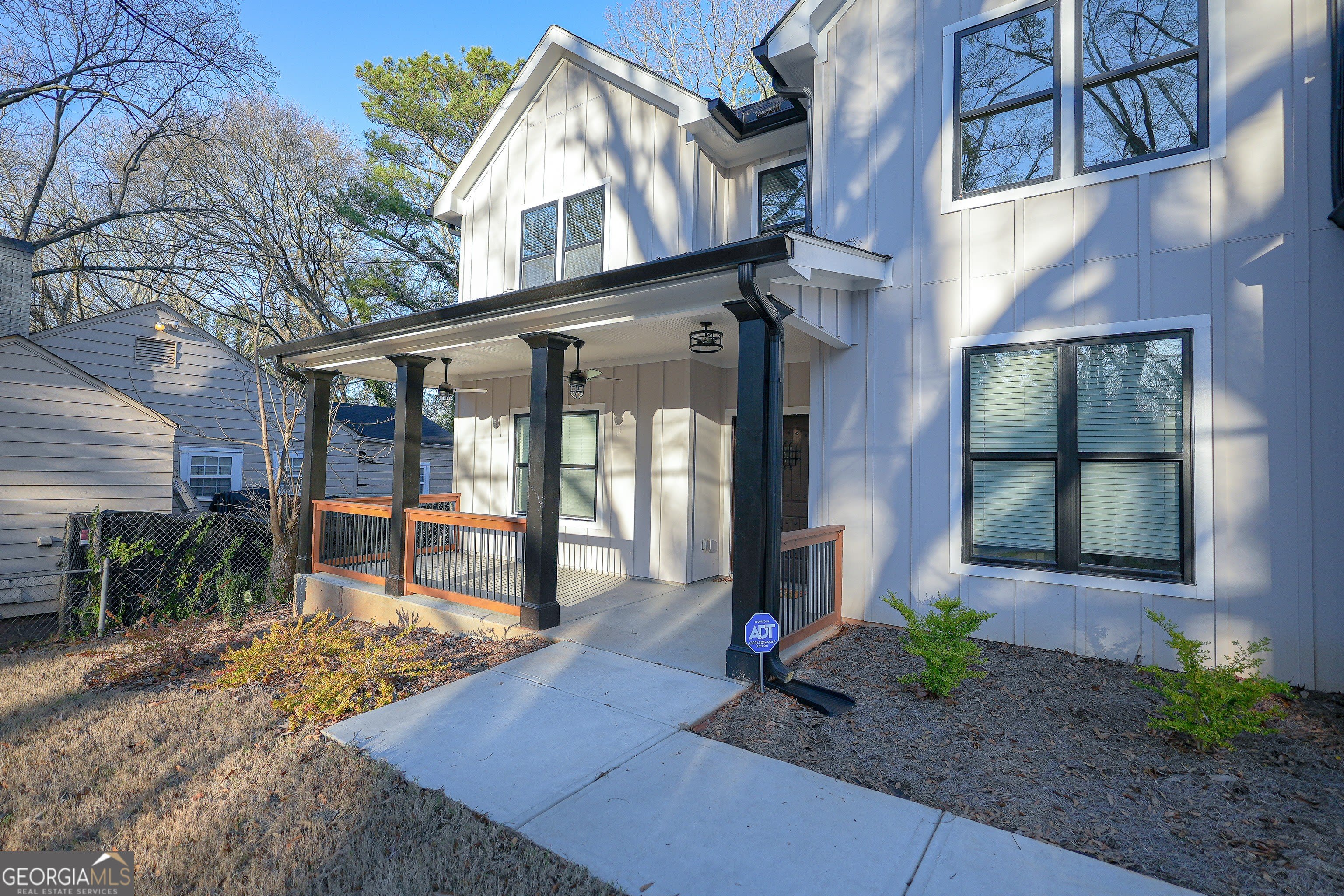 1452 Lockwood Drive SW – photo 4