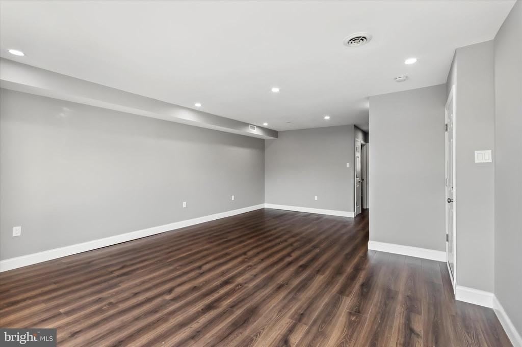 296 GREENOUGH STREET – photo 2