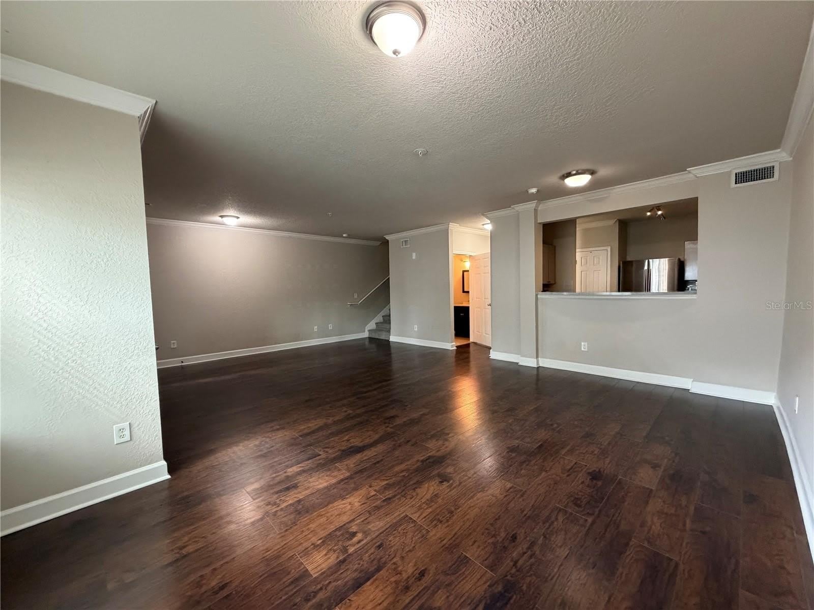 204 SOUTH STREET – photo 2