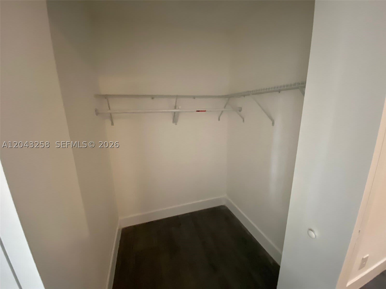 1842 Madison St – photo 4