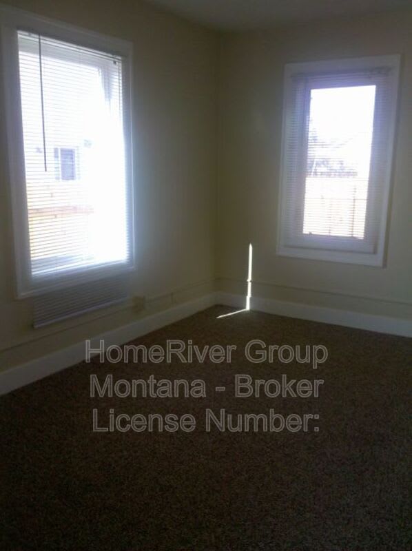 110 South Ave E – photo 5