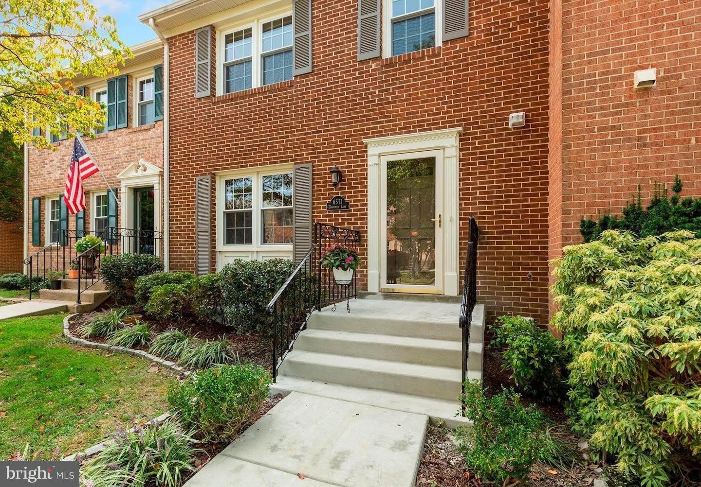 6571 SNOWBELL Lane – photo 2