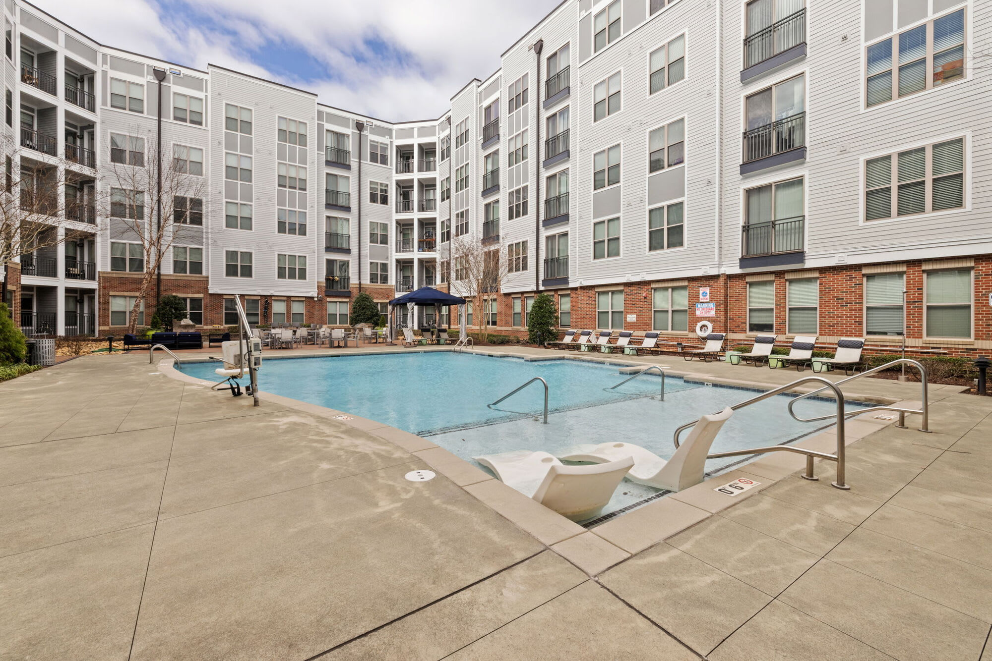 Whetstone Apartments – photo 4