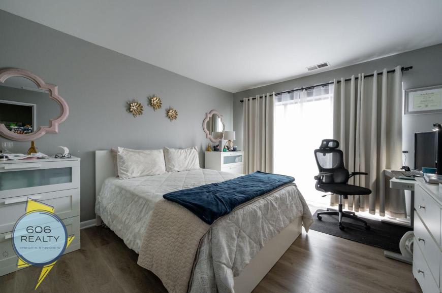 2310 N Harlem – photo 4