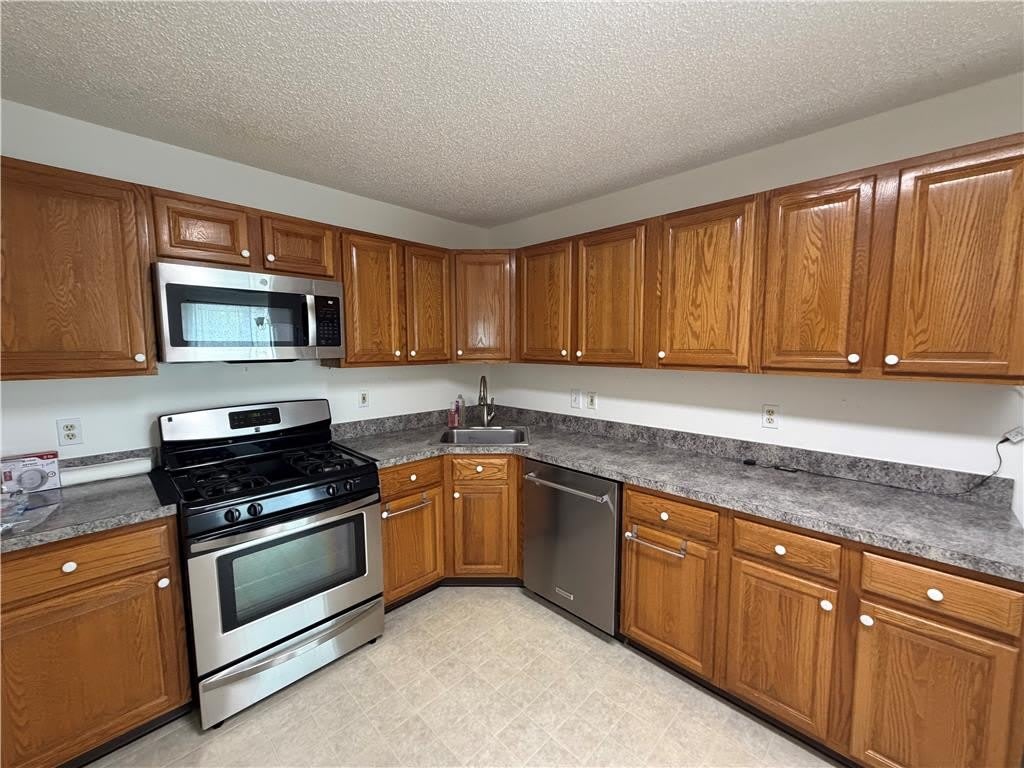 1938 Delancey Street – photo 2
