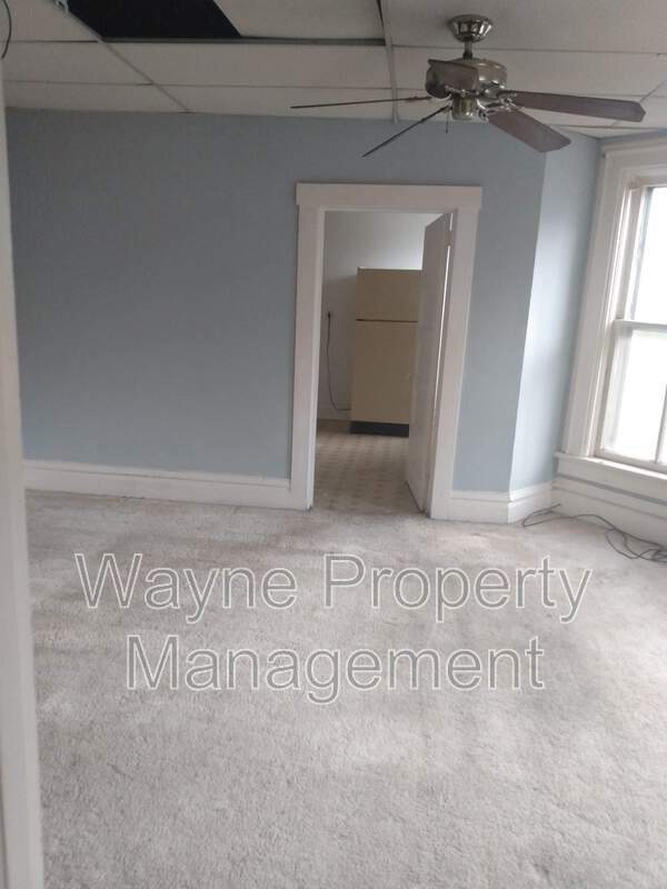 744 1st St – photo 5