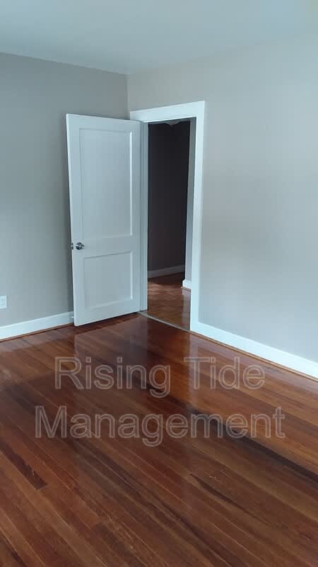 316 Wickstead Rd – photo 4
