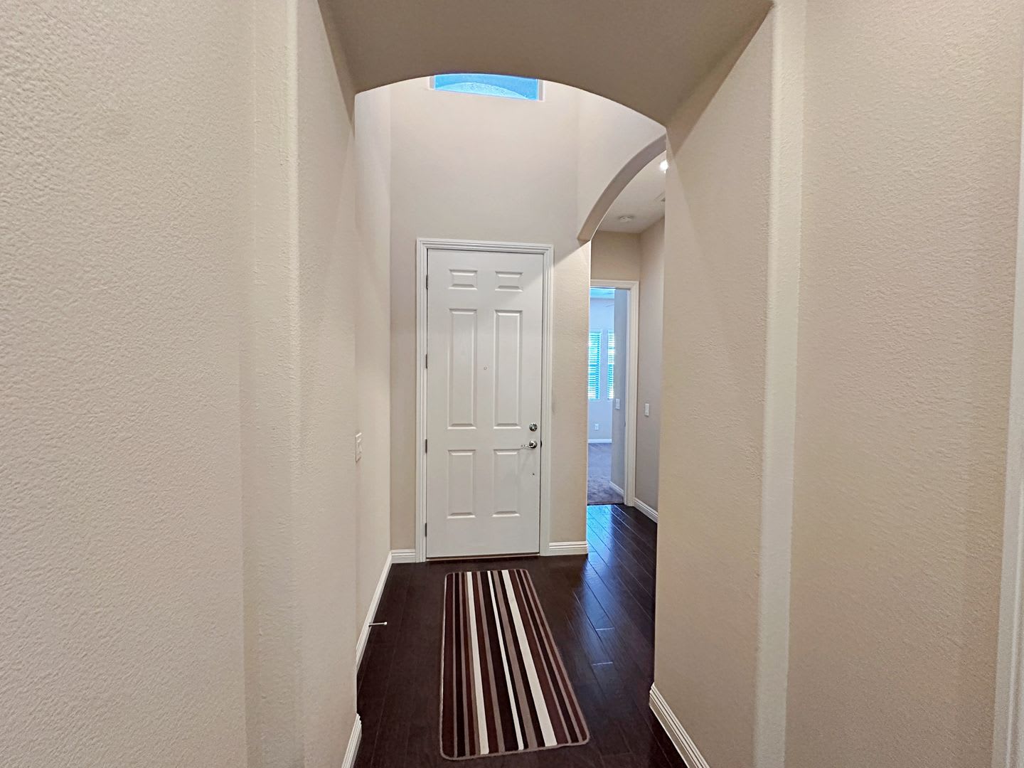 3 Bedroom 2 bath single story home in Gated Community in Silverado Ranch area – photo 4