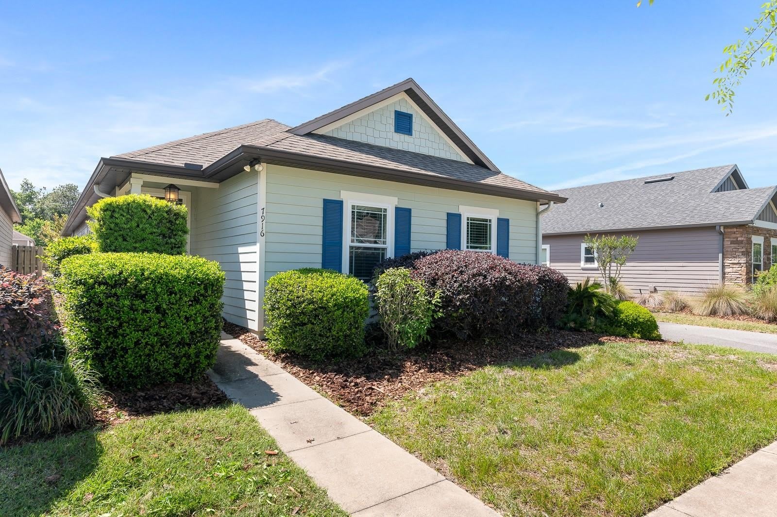 7916 SW 80TH Drive – photo 2