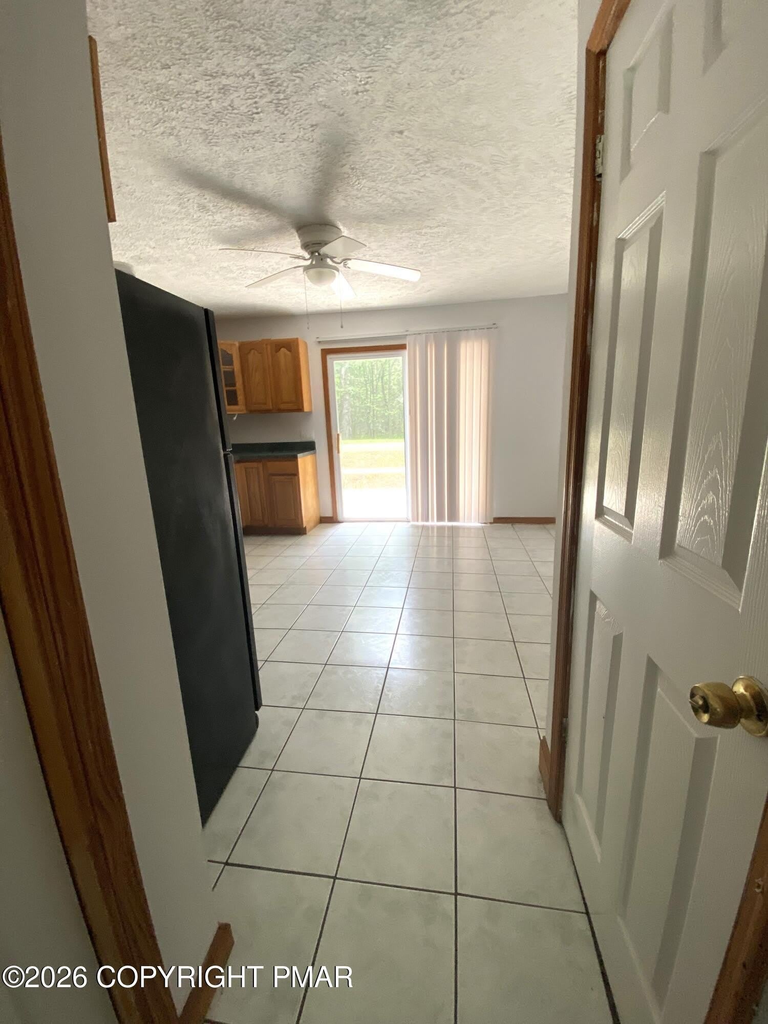 1087 Salamanca Drive – photo 4