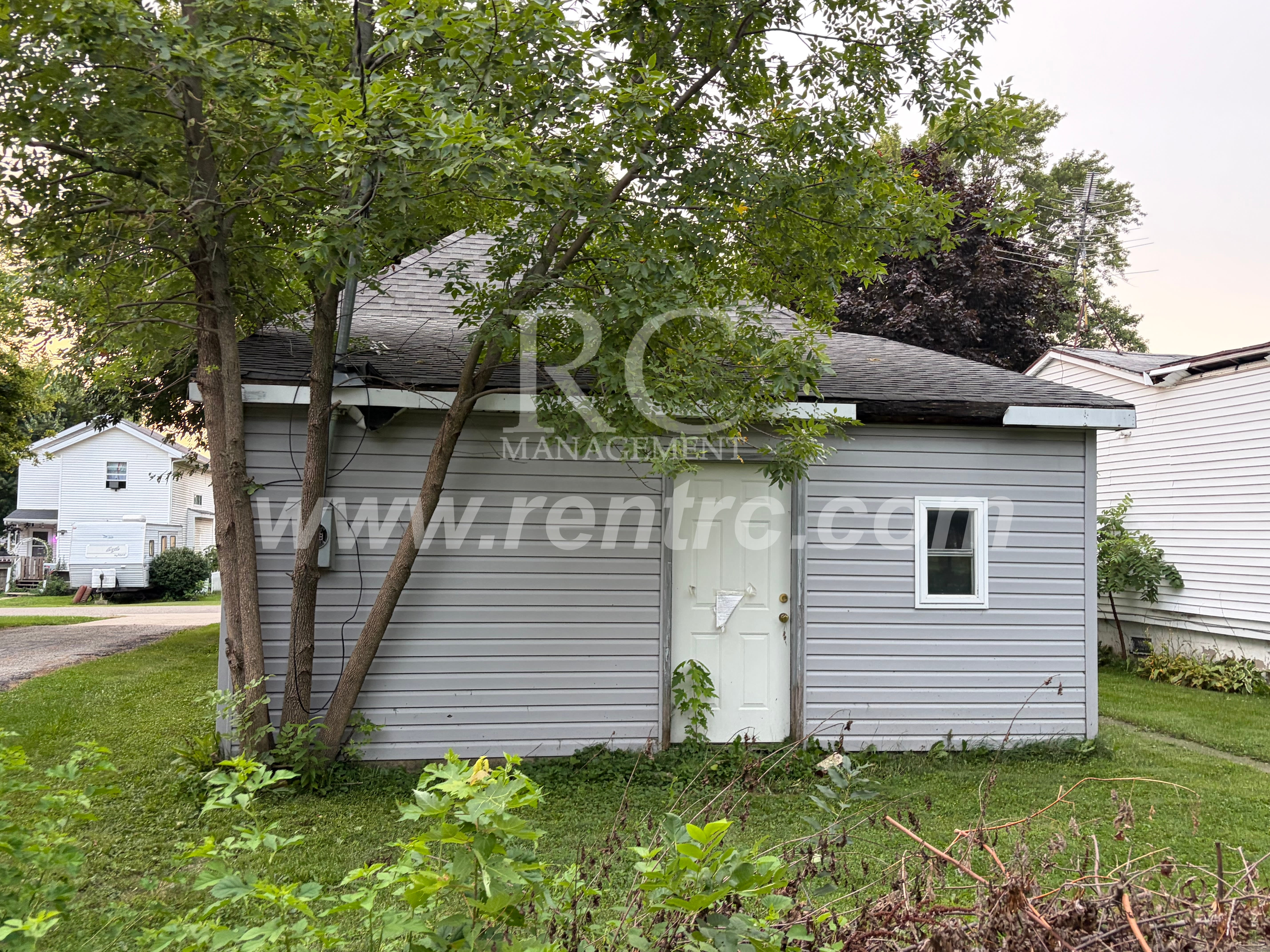 719 E Mccracken Ave – photo 5