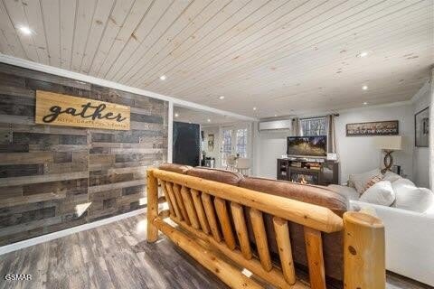 4204 Dellinger Hollow Road – photo 4