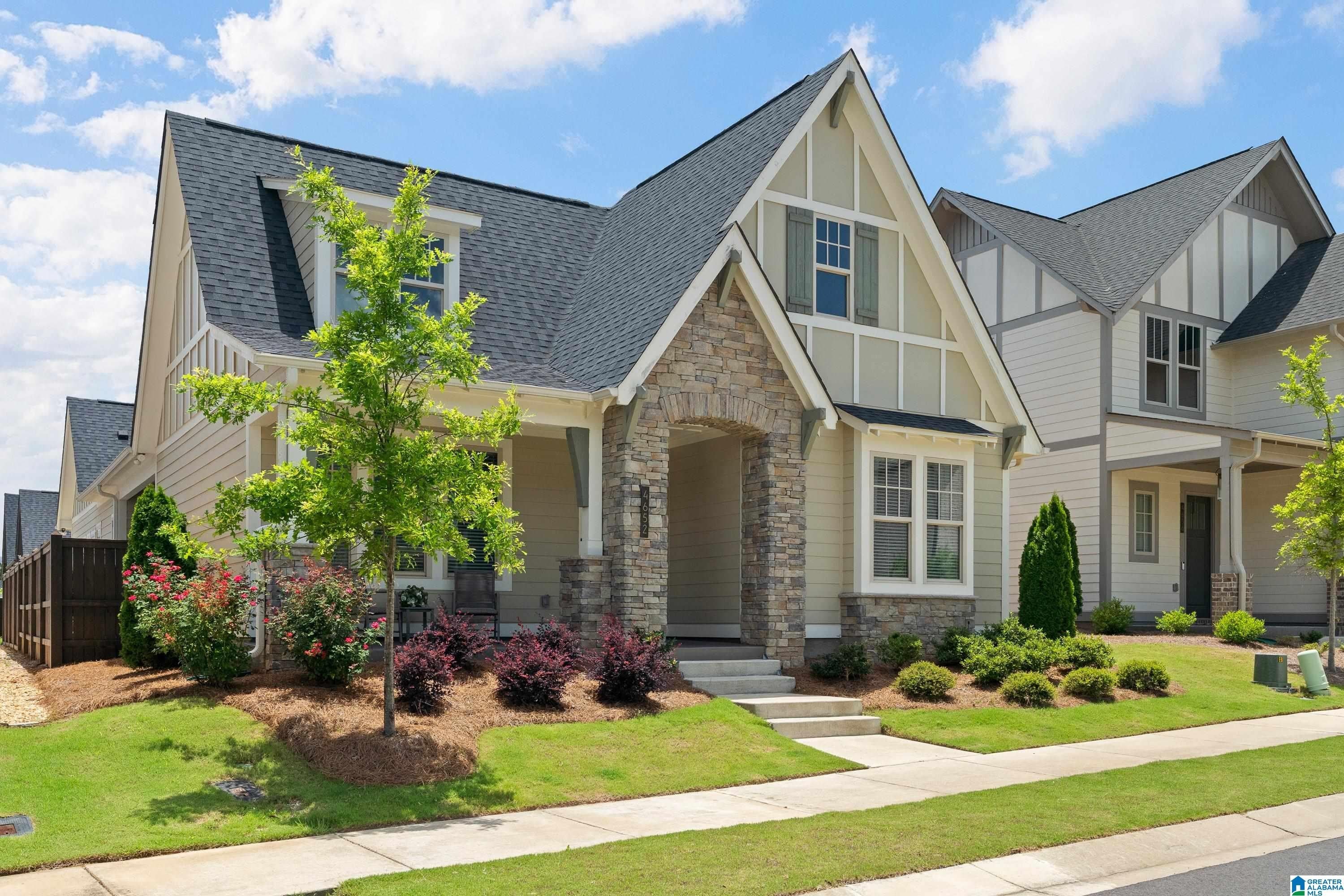 4652 SILAS AVENUE – photo 3
