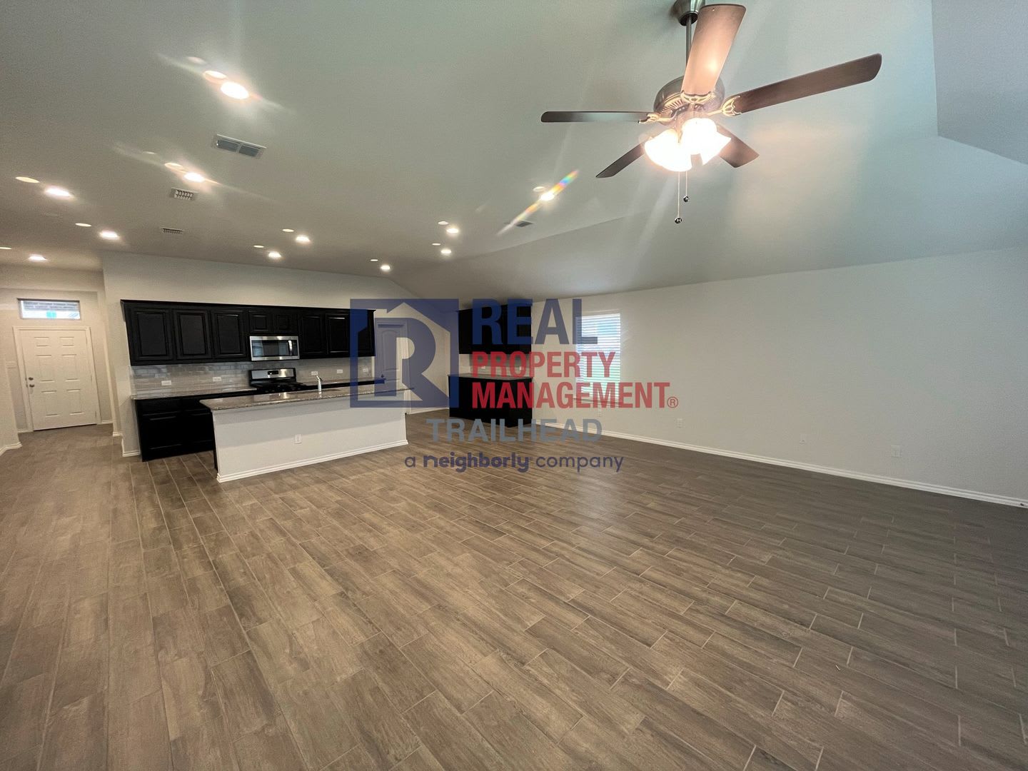 3-Bedroom Home with Open-Concept Living in Weatherford – photo 5
