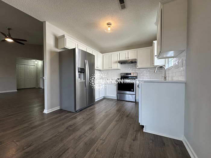 12517 Britton Wood Place – photo 3