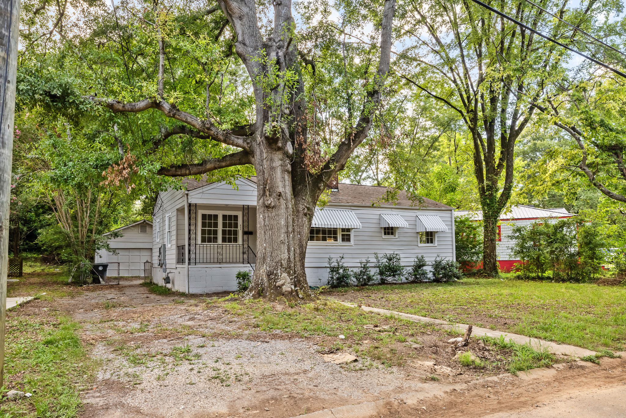 576 Sun Valley Rd – photo 3