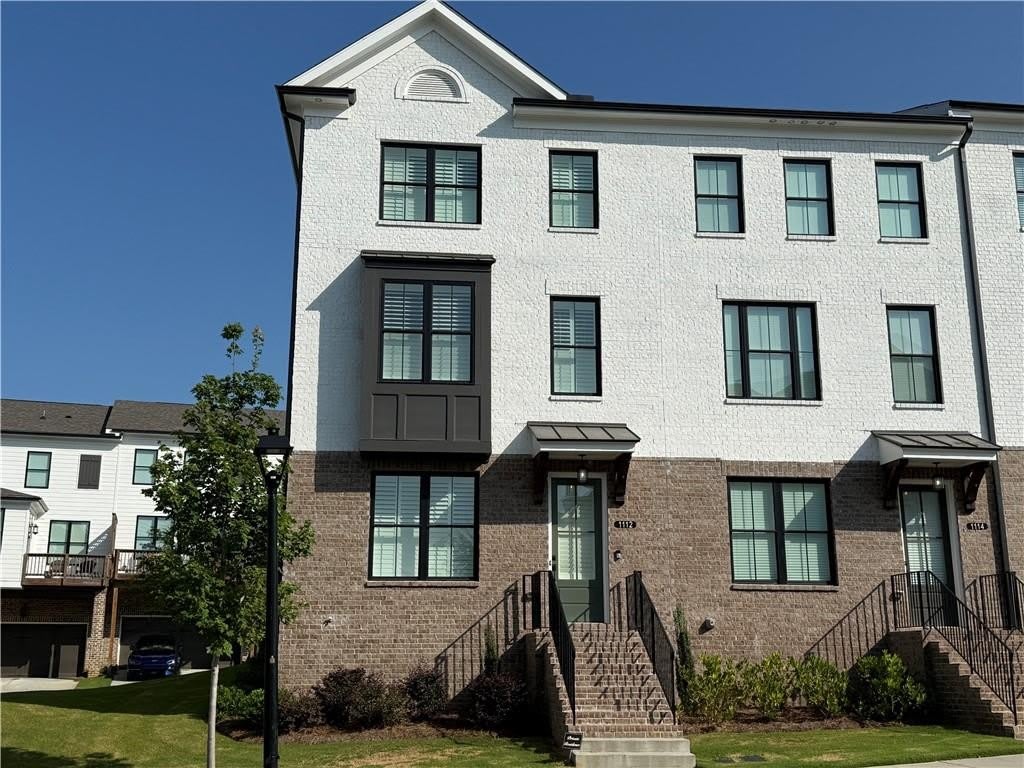 1112 Larkin Drive – photo 1