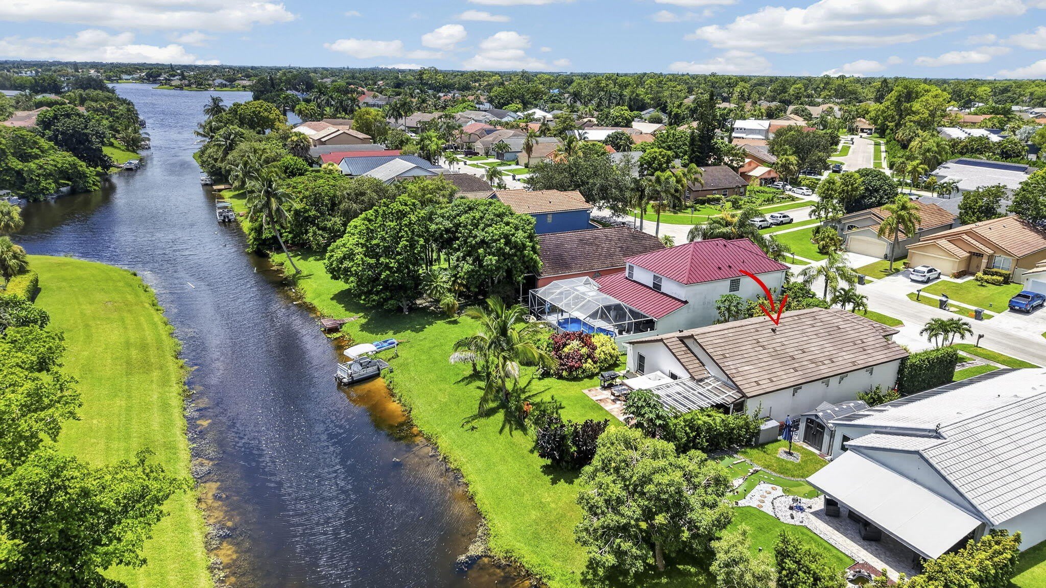 716 Lake Wellington Drive – photo 2