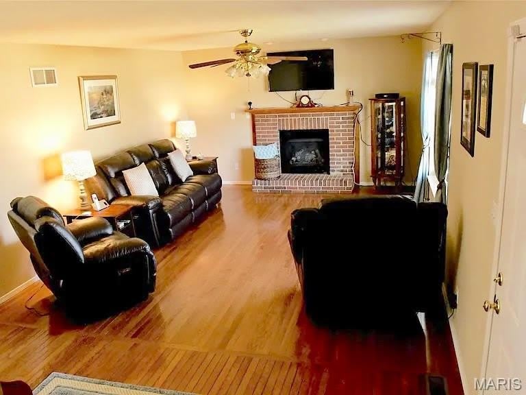 347 Logan Drive – photo 5