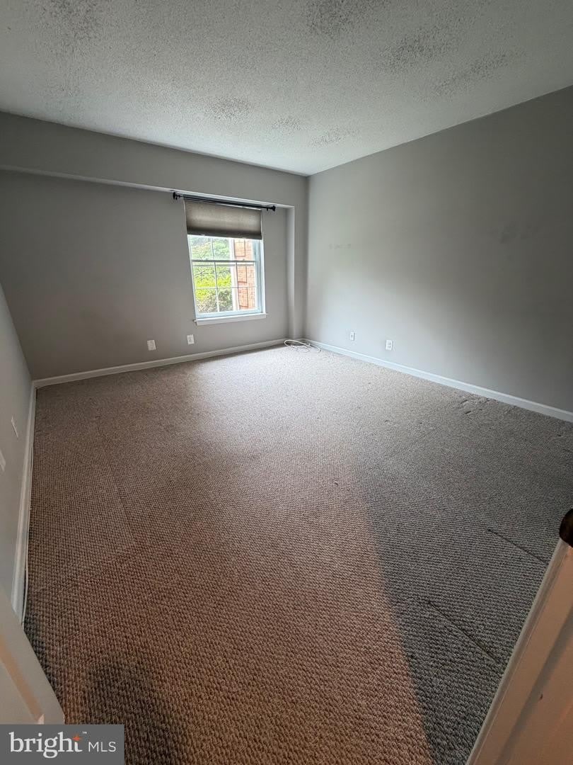 7640 TREMAYNE PL #103 – photo 4