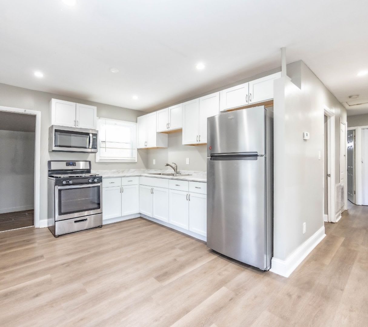 Cozy Home – photo 1