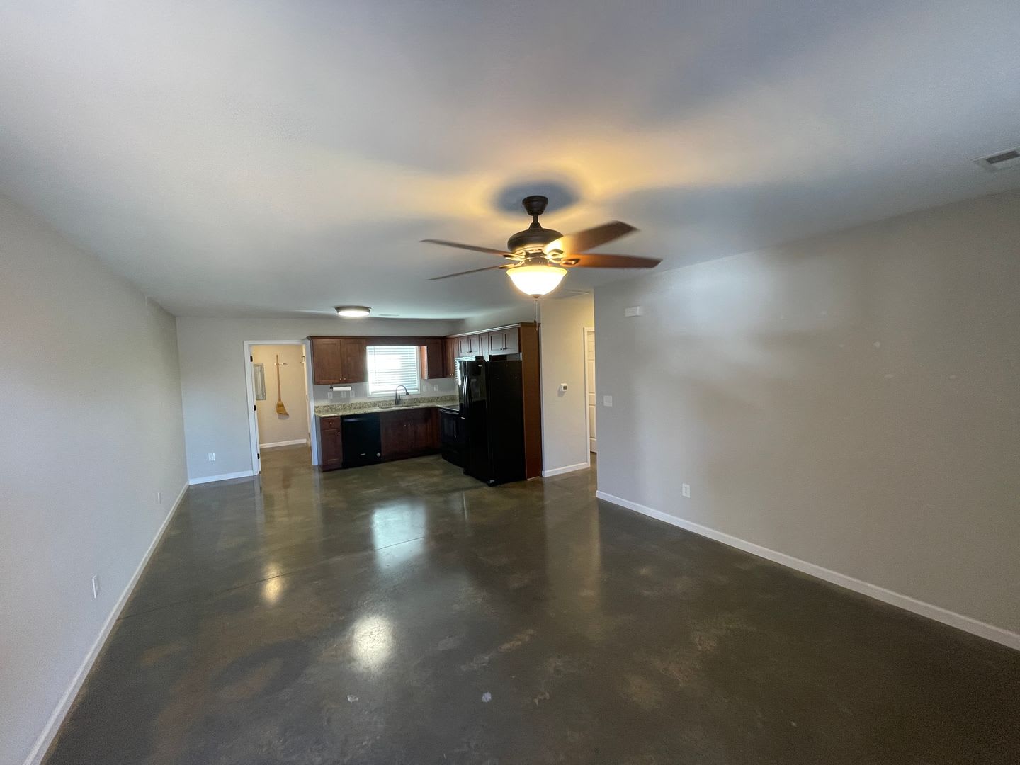 Available On September 10Th 2026 2 Bed 1 Bath Duplex In Denver Nc – photo 4