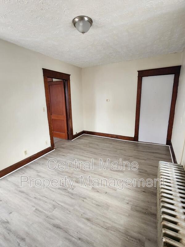 76 Ash Street – photo 3