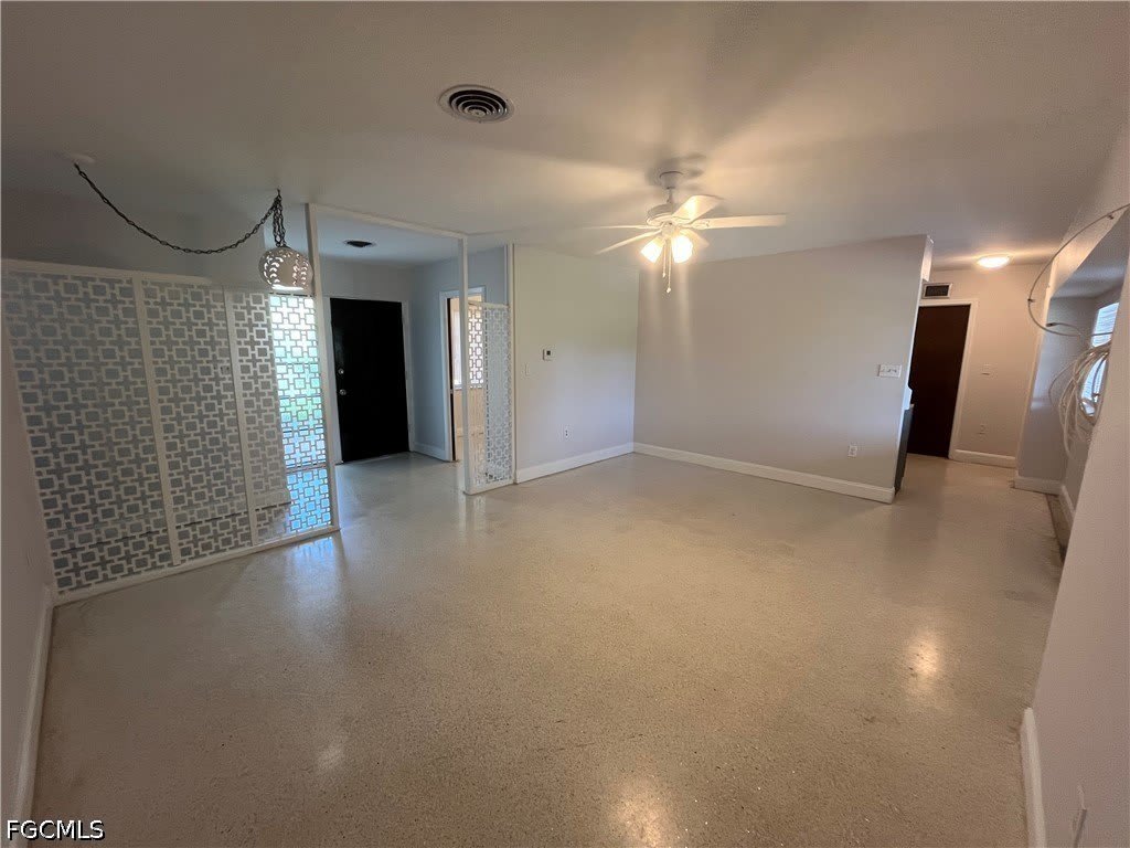 2031 Maravilla Circle – photo 4