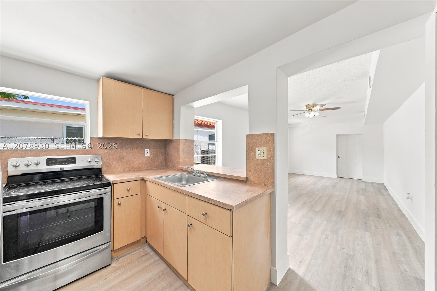 402 NW 44th Ave – photo 5