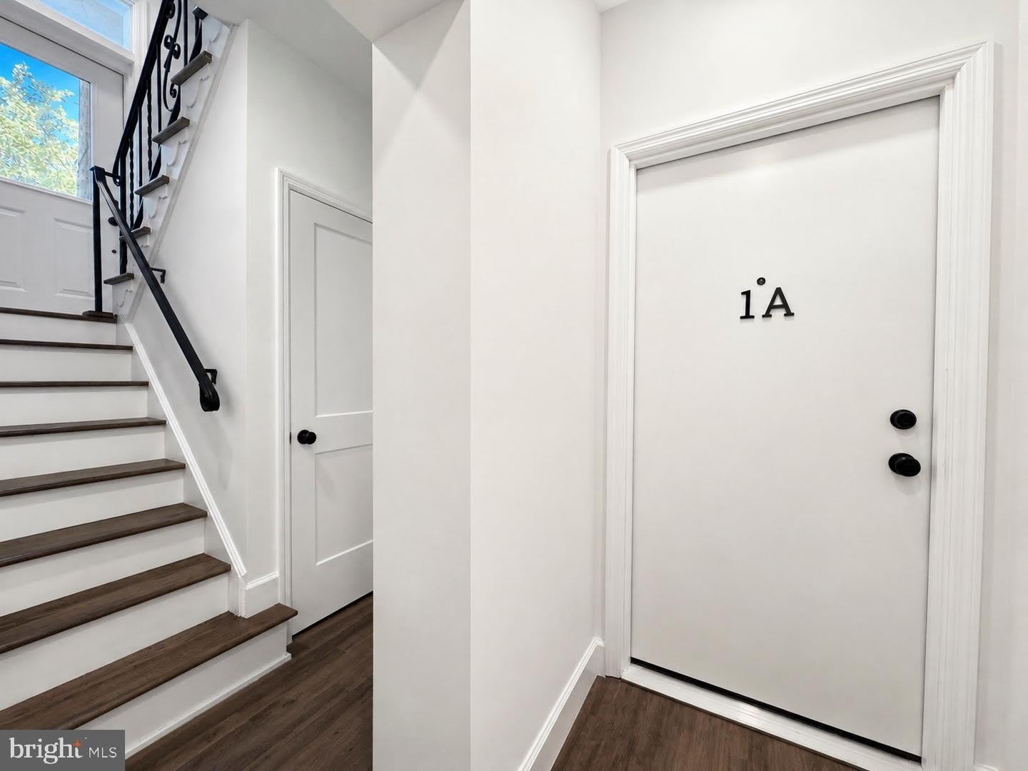 21 W FRONT ST #1A – photo 4