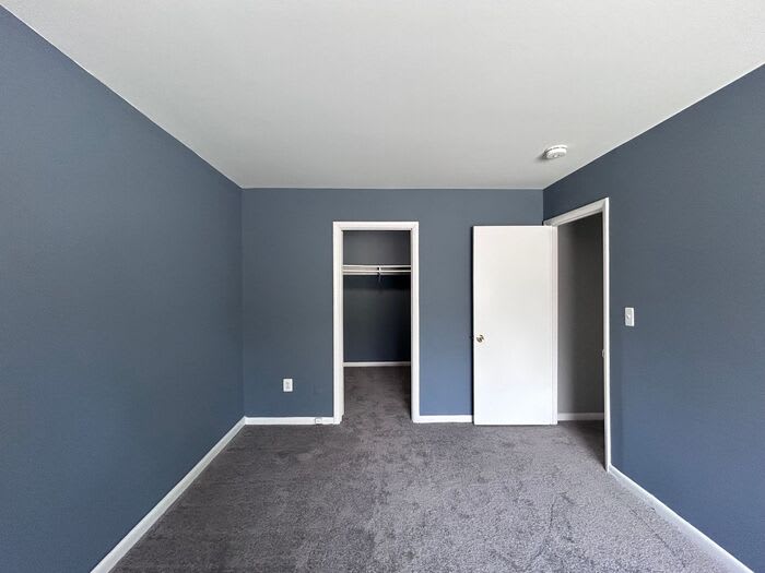 900 Woodson Road – photo 5