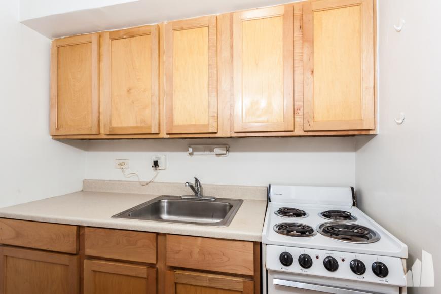 531 W Arlington Pl – photo 1