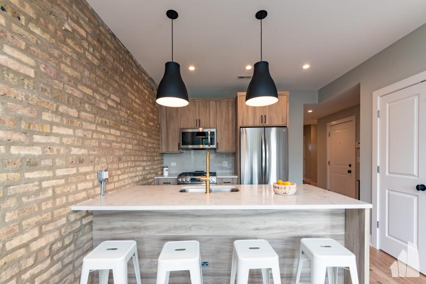2539 N Campbell – photo 2