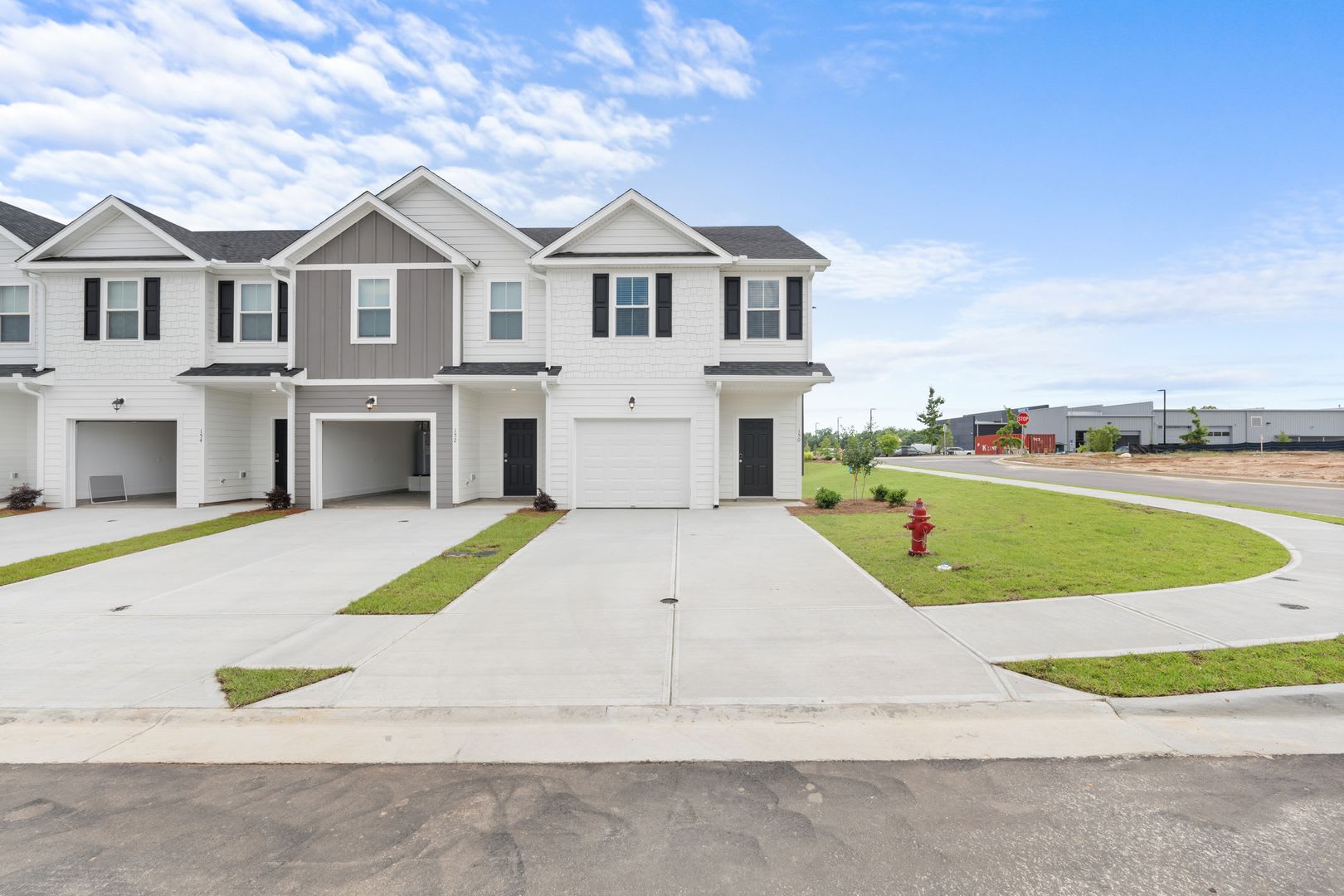 Woodford Station 3 Bedroom – photo 3