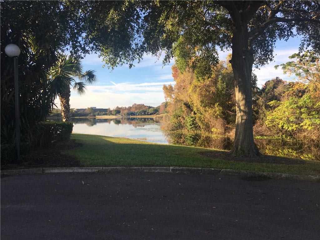 948 LAKE DESTINY UNIT C – photo 2