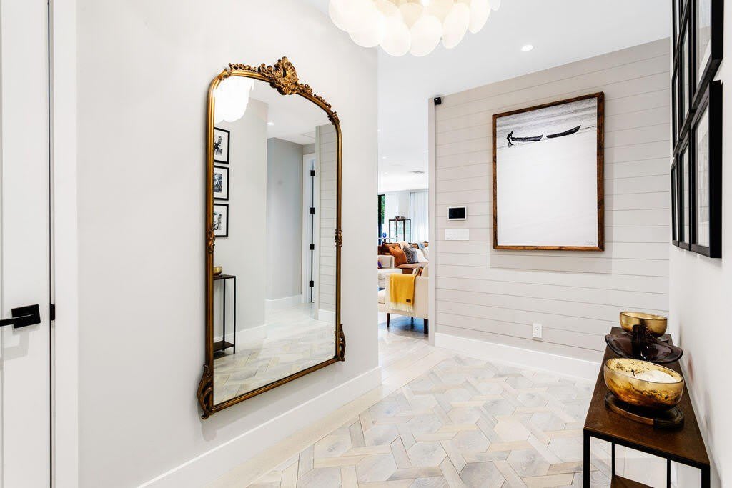 401 Worth Avenue – photo 1