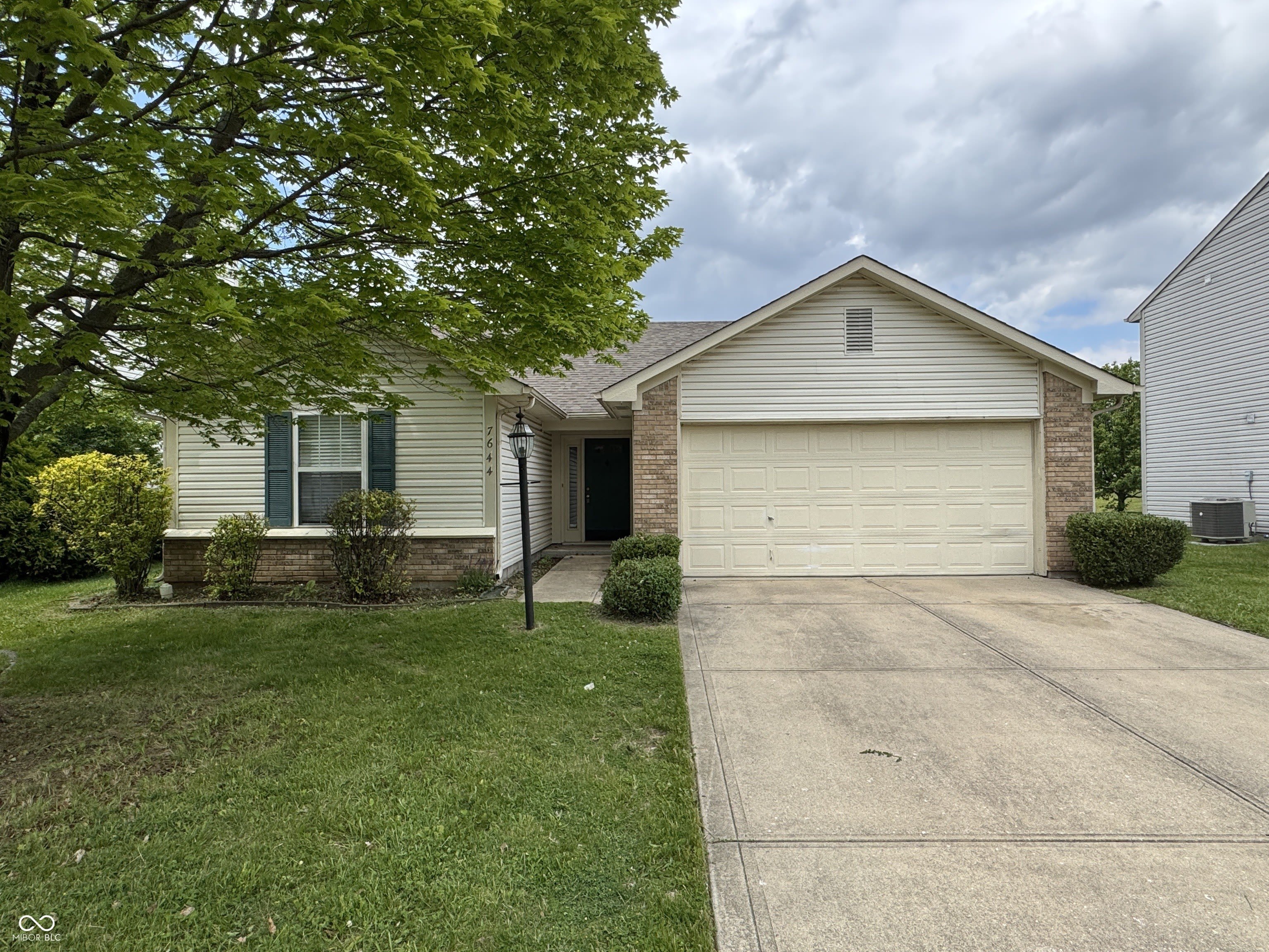 7644 Scatter Woods Lane – photo 1