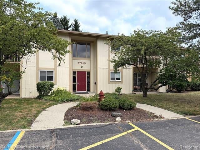27915 Berrywood Lane – photo 1